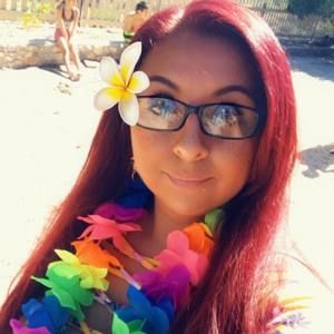 Meet your Posher, Yesenia